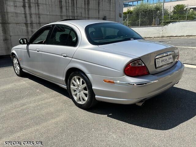 Jaguar S-Type 3.0 V6 24v. Executive