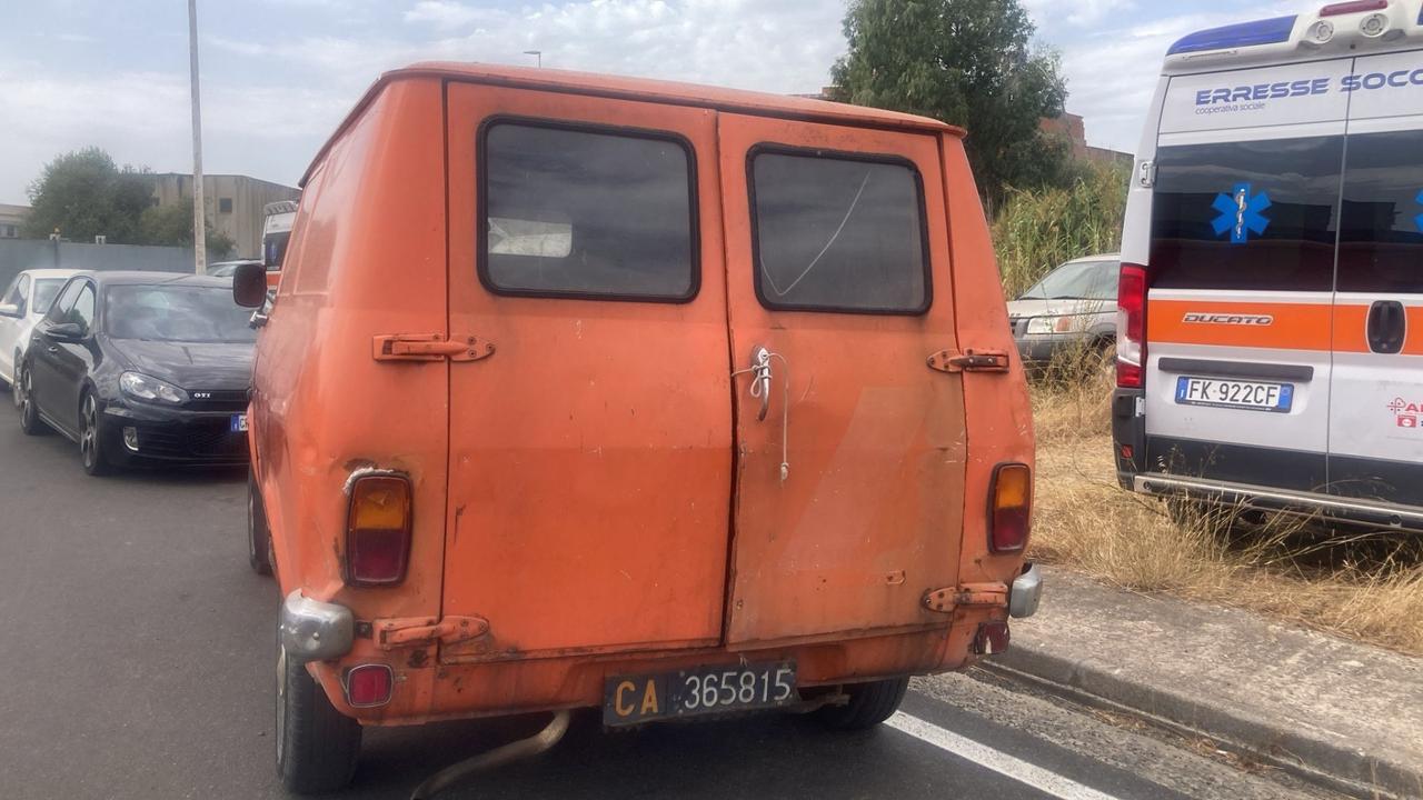 Bedford CF2 Cf250