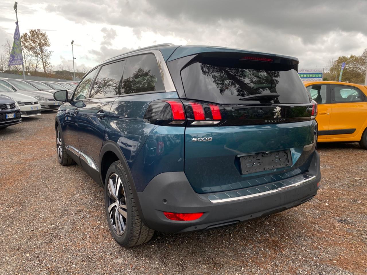 Peugeot 5008 BlueHDi 130 Allure