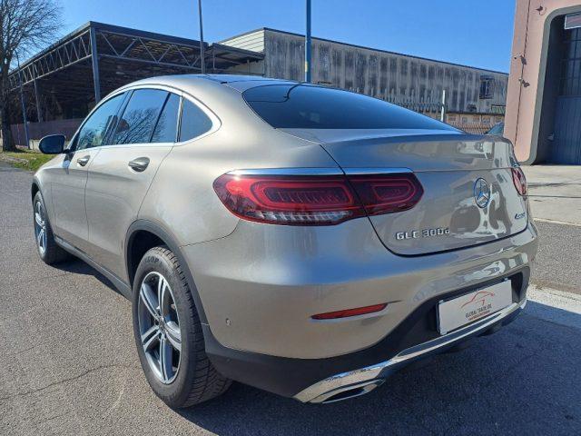 MERCEDES-BENZ GLC 300 d 4Matic Coupé Sport Unico Proprietario Full
