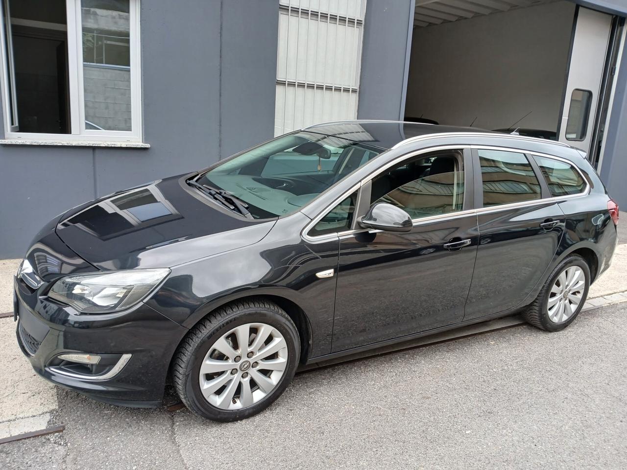 Opel Astra 1.6 CDTI 136CV EcoFLEX S&S Sports Tourer Cosmo Fleet