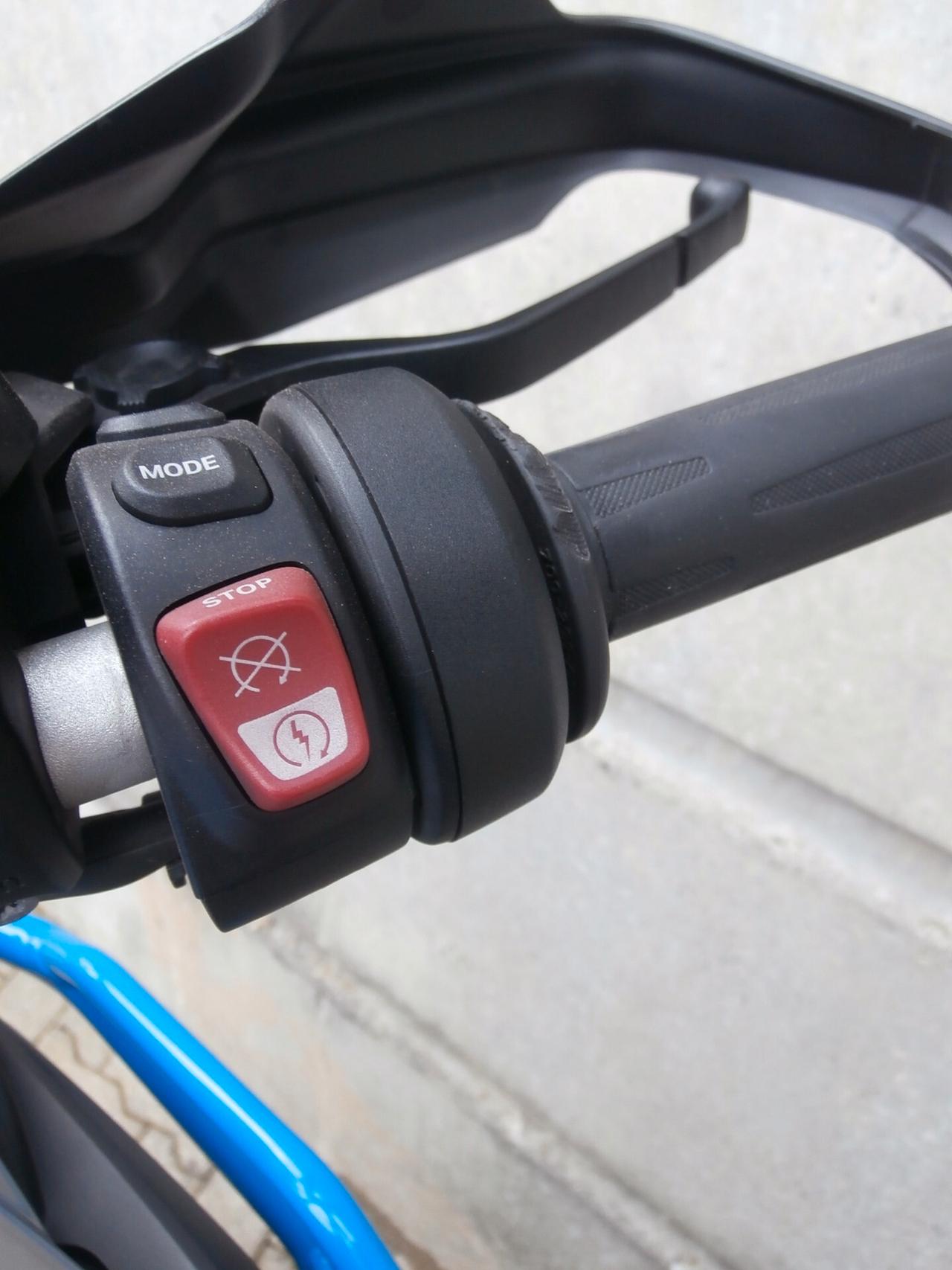 Bmw R 1200 GS Rallye del 2018 compreso tagliando, trapasso, garanzia.