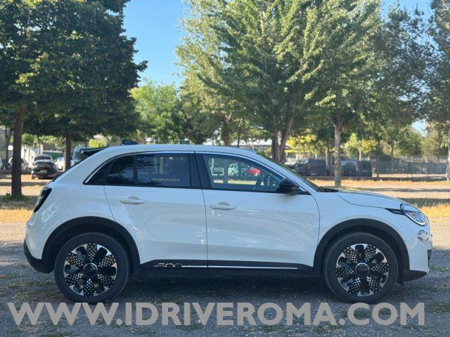 FIAT 600 Hybrid 100 CV DCT MHEV La Prima
