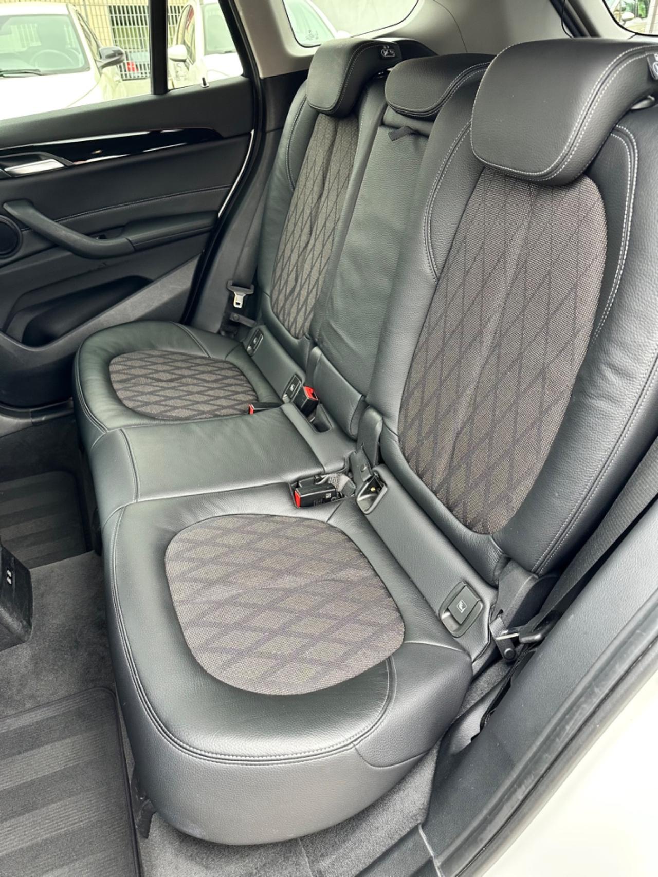 Bmw X1 sDrive18d Aut xLine - Km Certificati