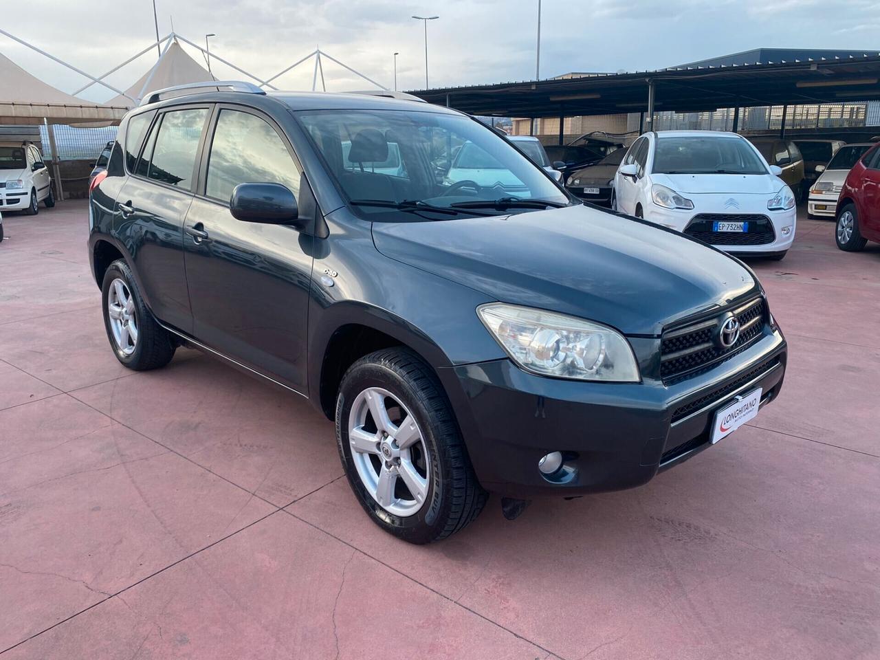 Toyota RAV 4 RAV4 2.2 D-4D 136 CV Luxury