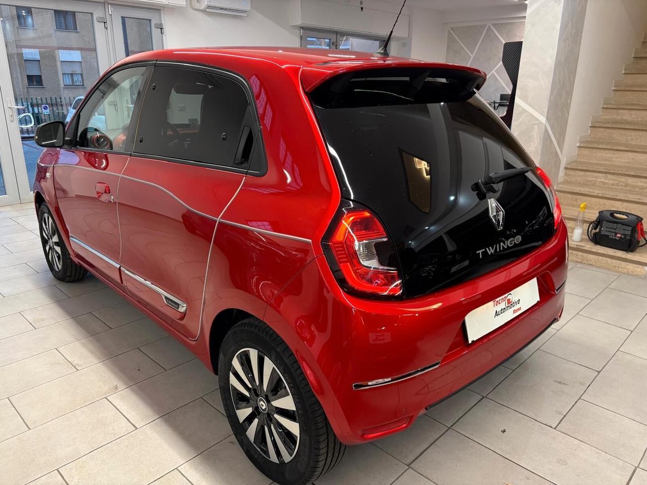 Renault Twingo Electric Urban Night