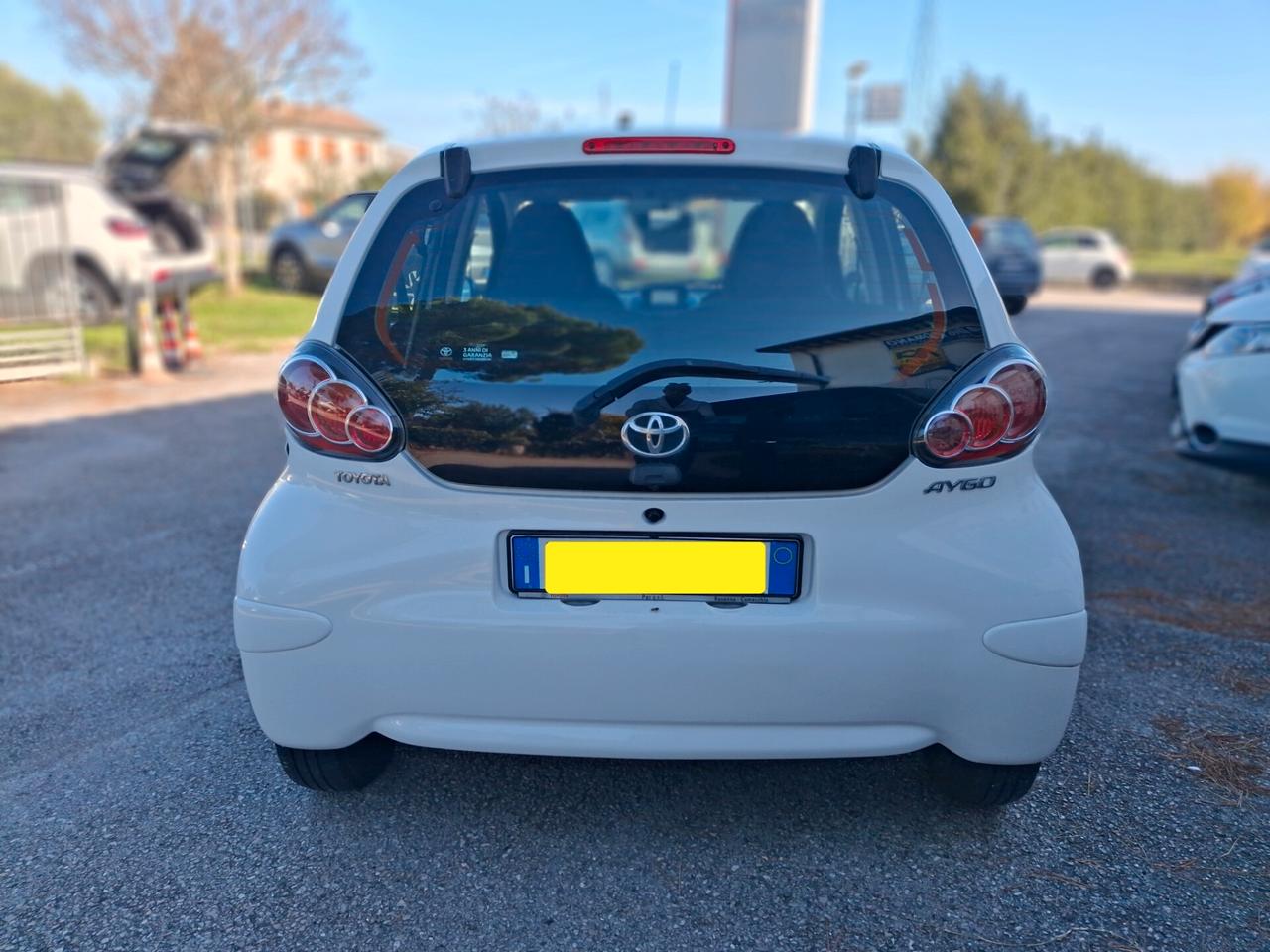 Toyota Aygo 1.0 , 5 porte, Connect, 21000km