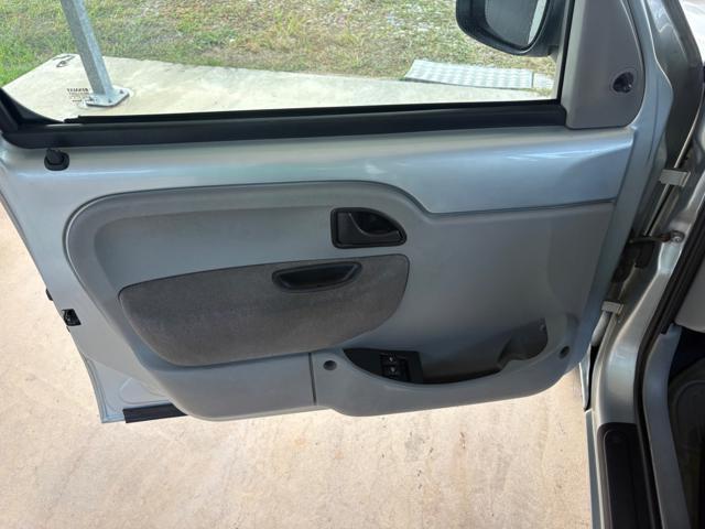 RENAULT Kangoo 1.2 16V cat 5 BENZINA porte Privilège OK NEOPATENT
