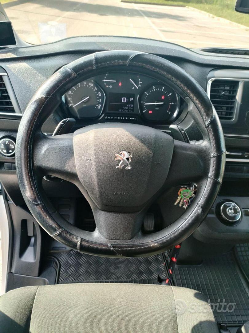 PEUGEOT Traveller BlueHDi Expert 180 S&S EAT8 Lo