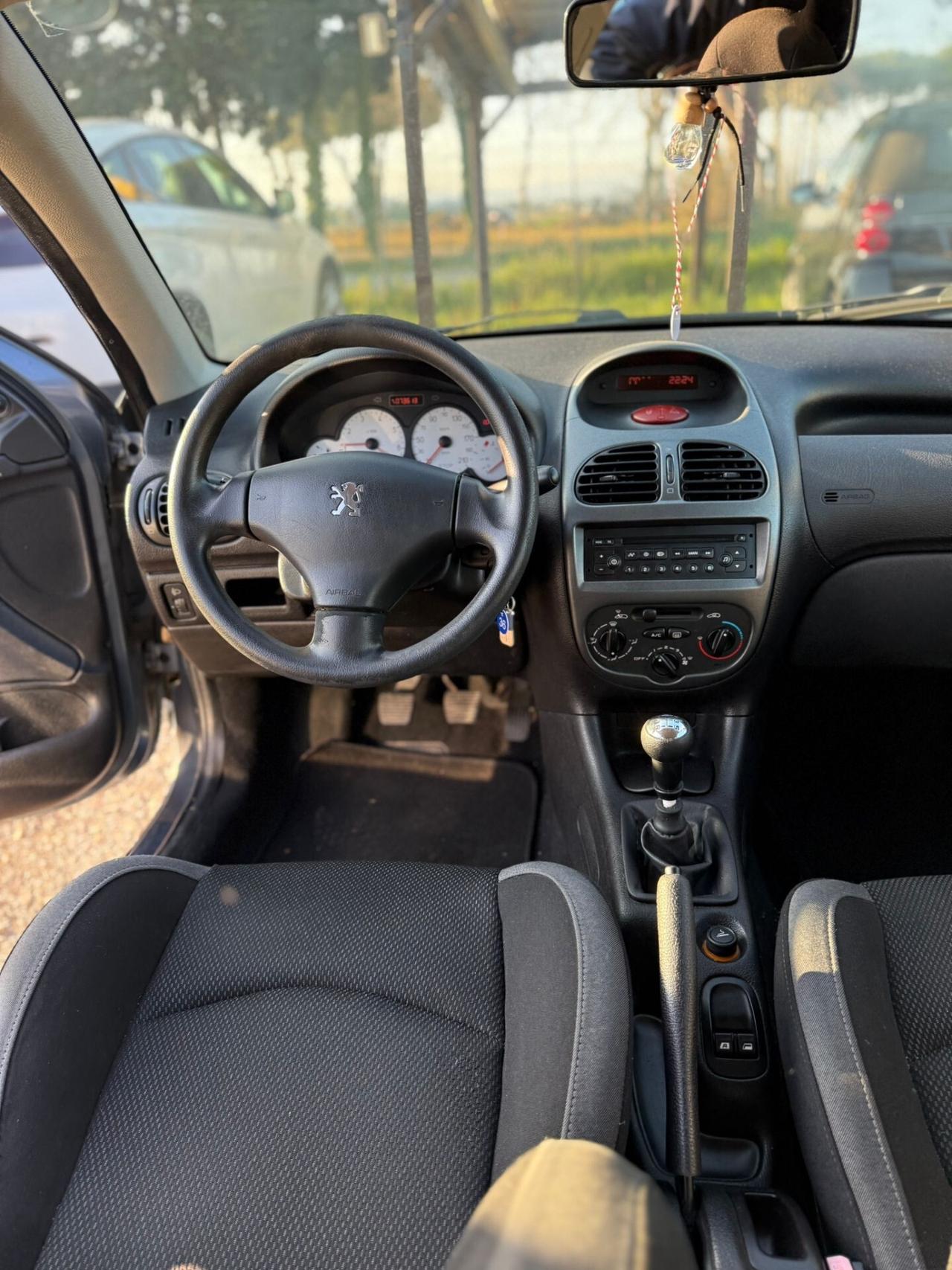 Peugeot 206 1.4 5p. Enfant Terrible