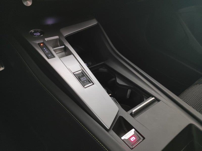 PEUGEOT 408 - 408 Hybrid 136 e-DCS6 GT