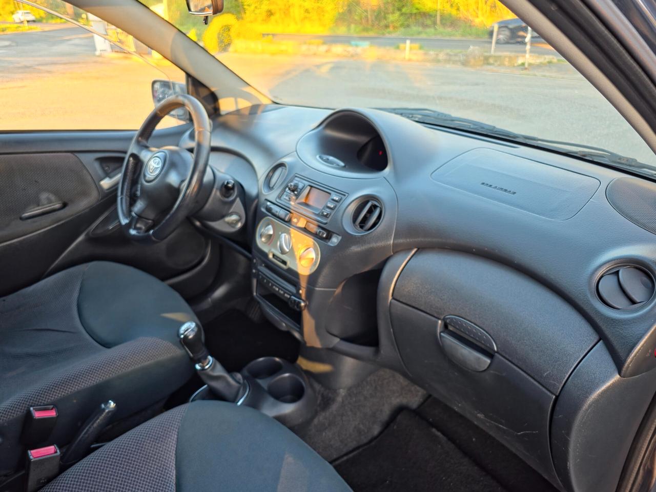 Toyota Yaris 1.0i 16V cat 5 CV-65 porte Blue 2004-E4 Manuale NEO