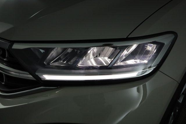 VOLKSWAGEN T-Roc T-Roc 1.0 TSI R-Line