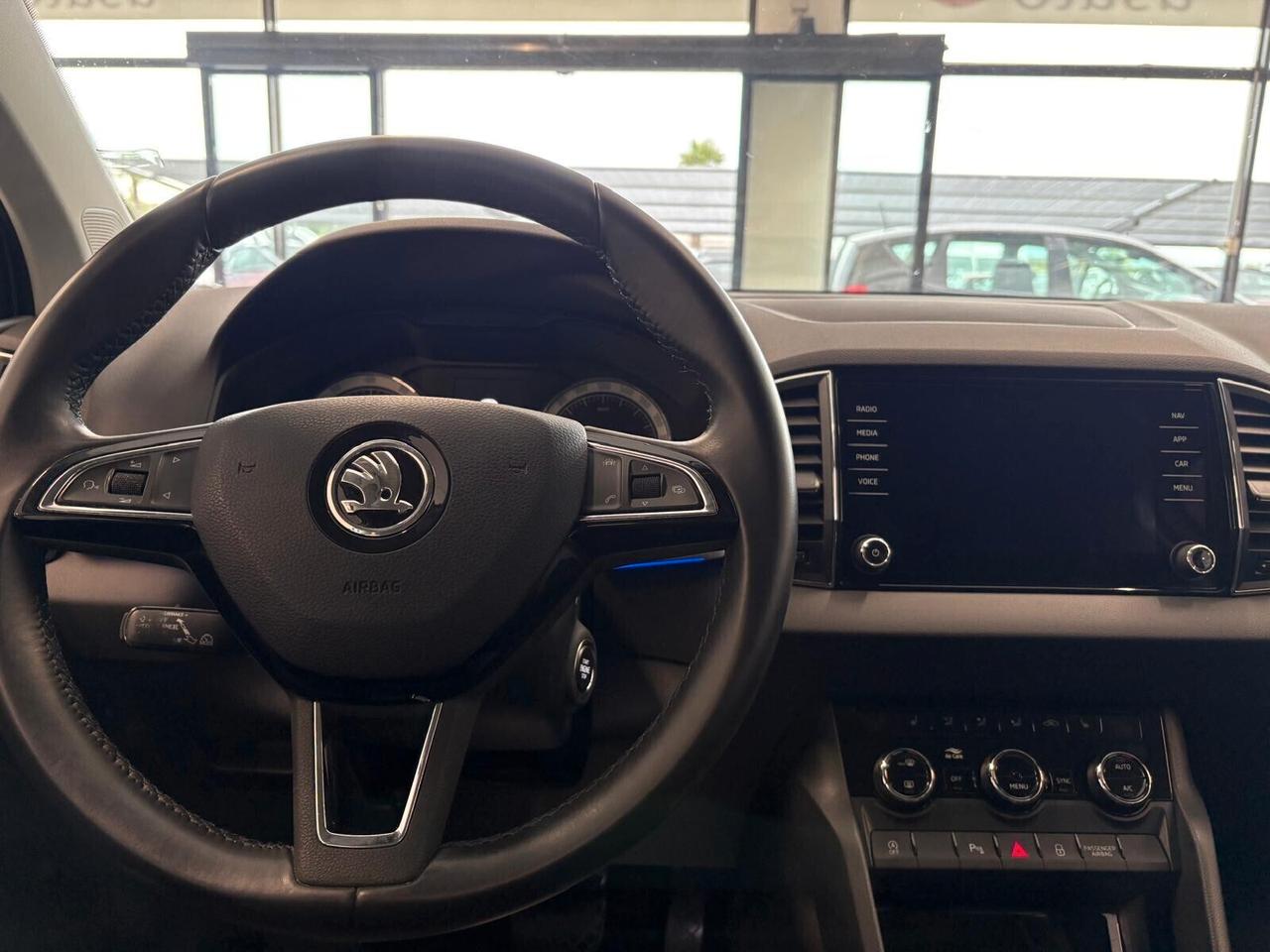 Skoda Karoq STYLE 1.5 TSI ACT DSG UNICO PR.