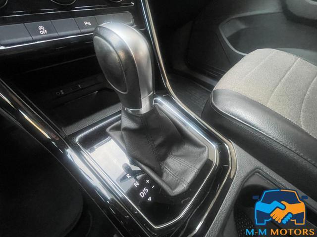 VOLKSWAGEN Touran 2.0 TDI 150 CV 7 posti