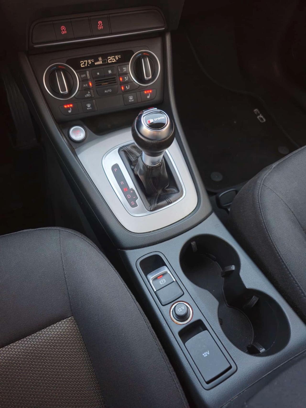 Audi Q3 2.0 TDI 150 CV quattro S tronic Sport