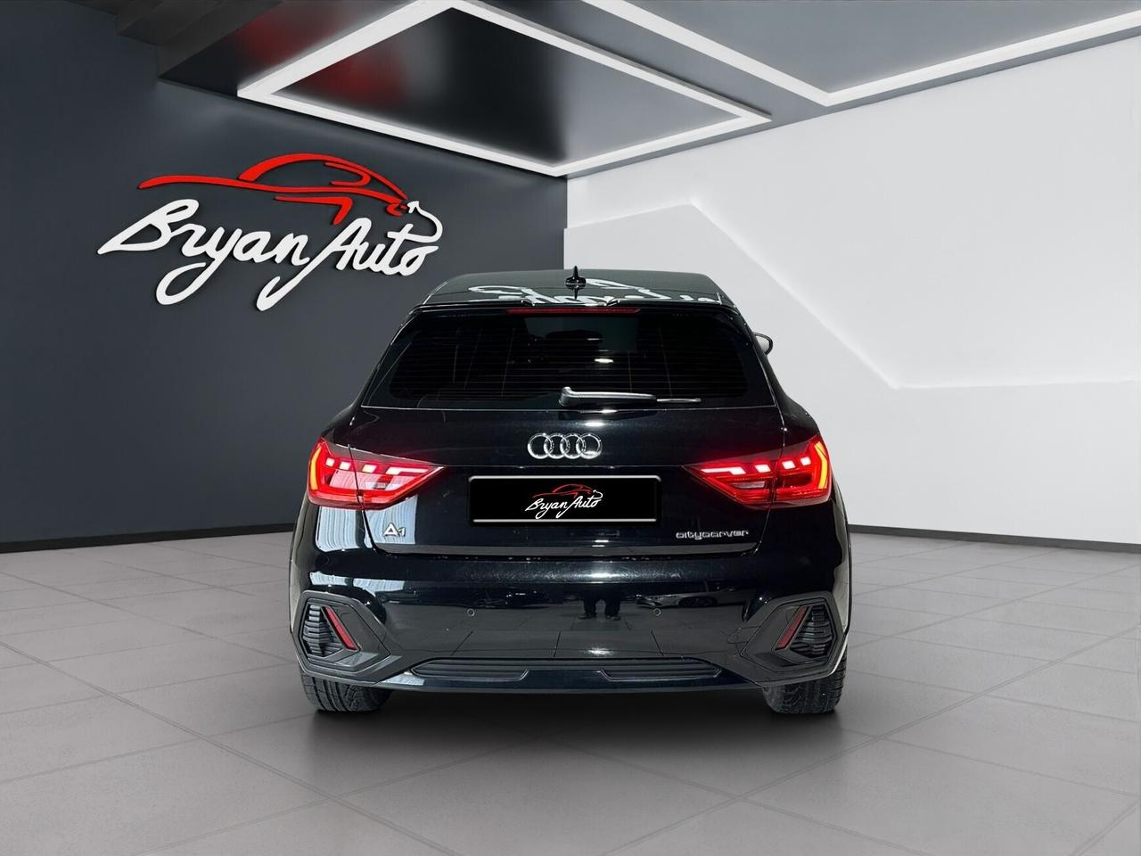 Audi A1 citycarver 1.5 35 TFSI S tronic Identity Contrast
