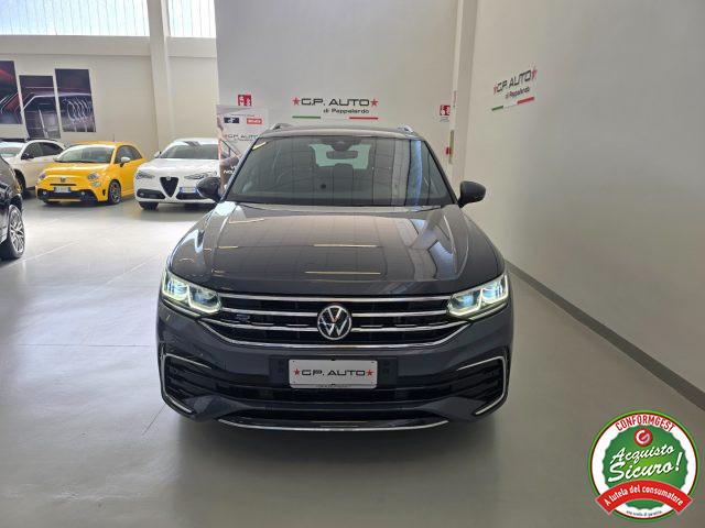 VOLKSWAGEN Tiguan 1.4 TSI eHYBRID DSG R-Line