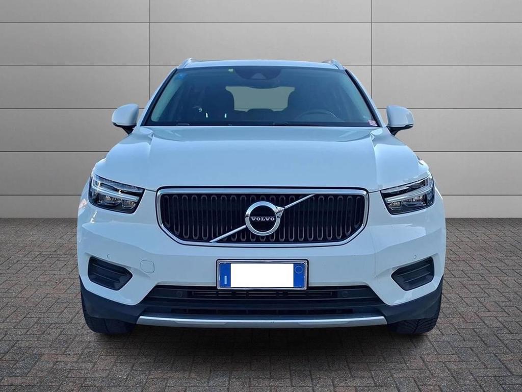 Volvo XC40 2.0 D3 Momentum AWD Geartronic