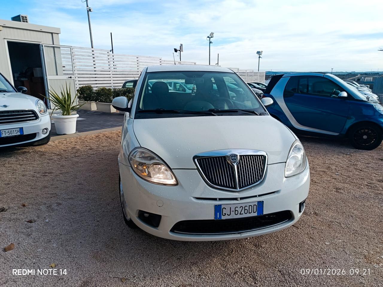 Lancia Ypsilon 1.3 MJT 75 CV Elle