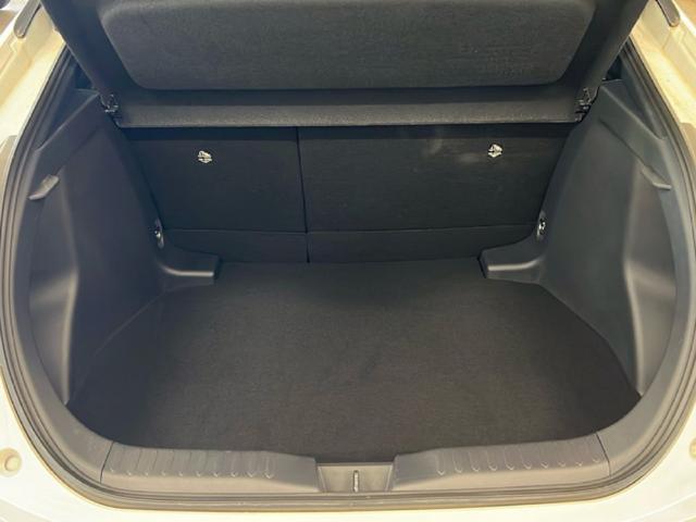 TOYOTA C-HR 1.8 HV Lounge