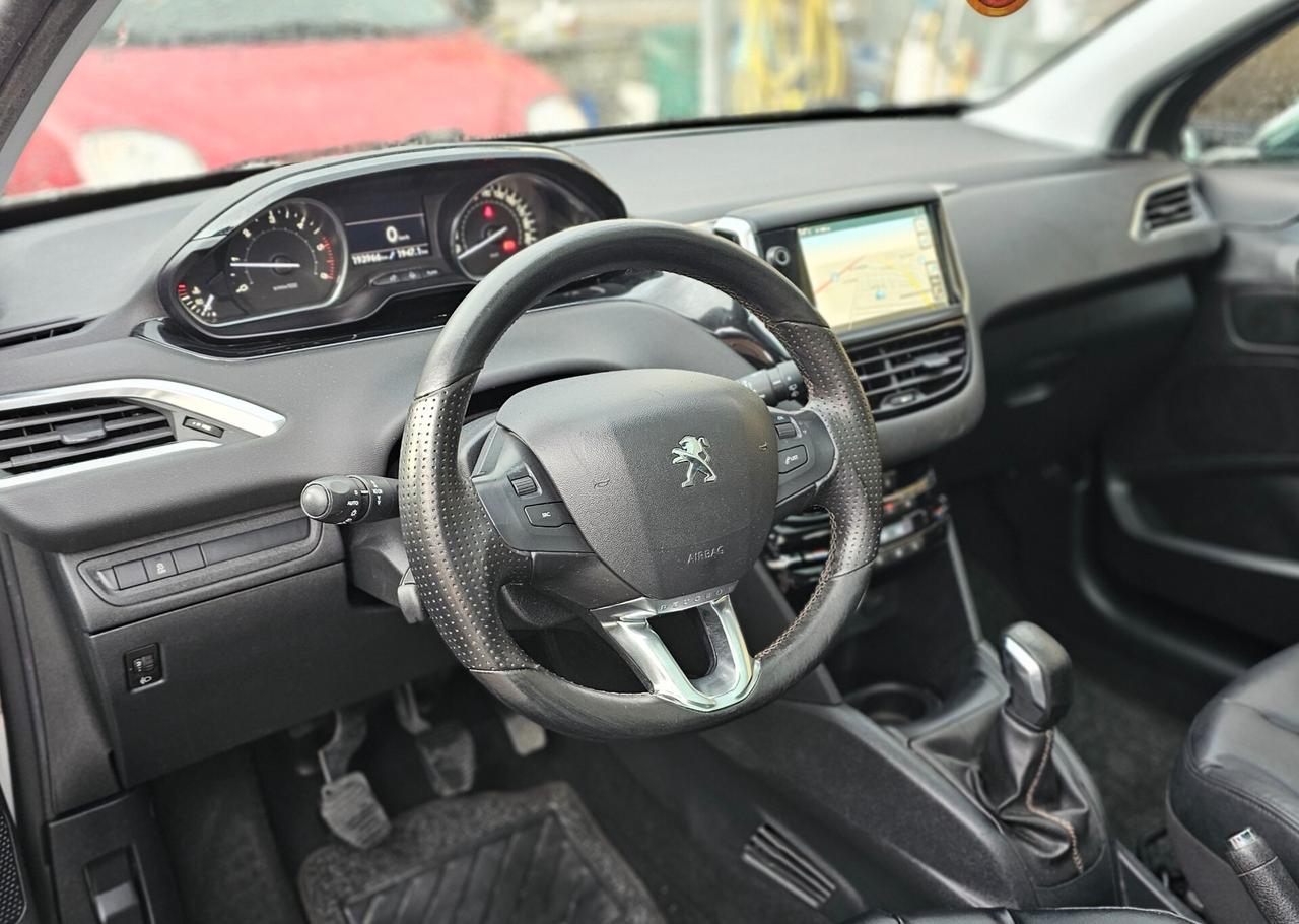 Peugeot 208 1.4 HDi 68 CV 3 porte Allure