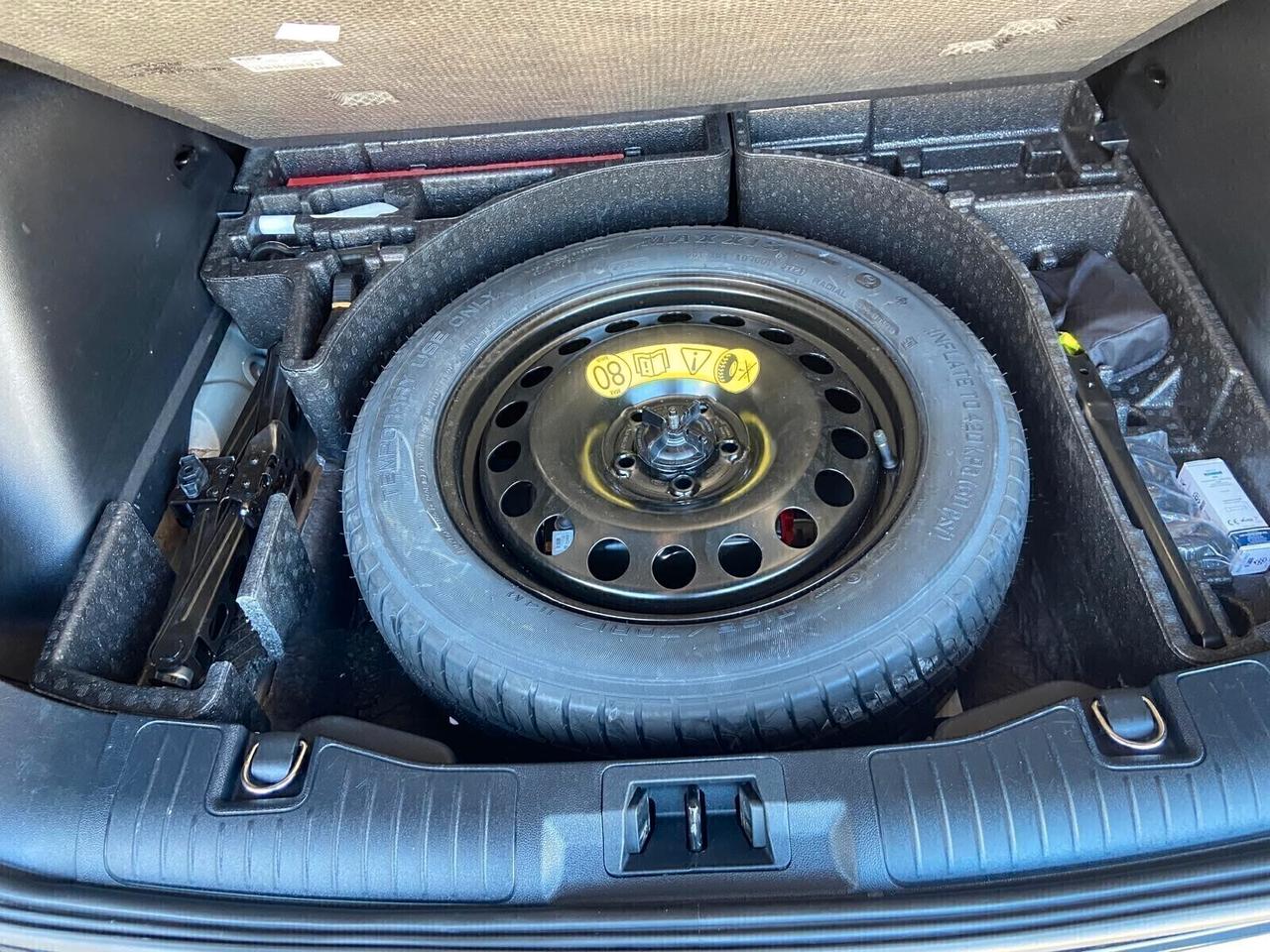 Ford Kuga 2.5 Full Hybrid 190 CV CVT 2WD ST-Line Design