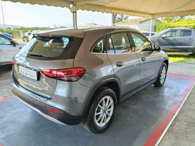 MERCEDES-BENZ GLA 200 d Automatic Business