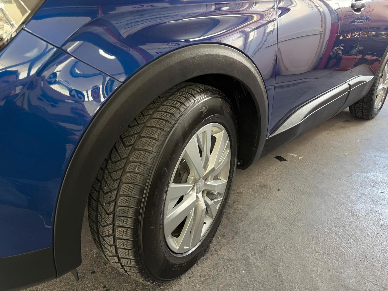 Peugeot 3008 BlueHDi 130 S&S Business