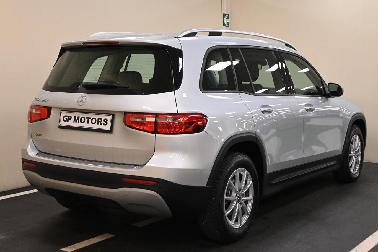 MERCEDES GLB (X247) GLB 200 d Automati...