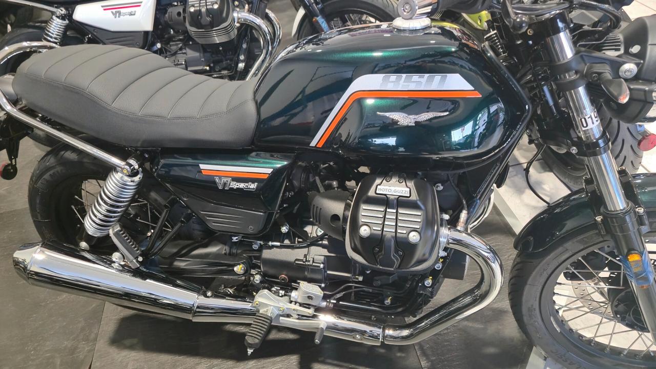 Moto Guzzi V7 SPECIAL ABS EURO 5 +