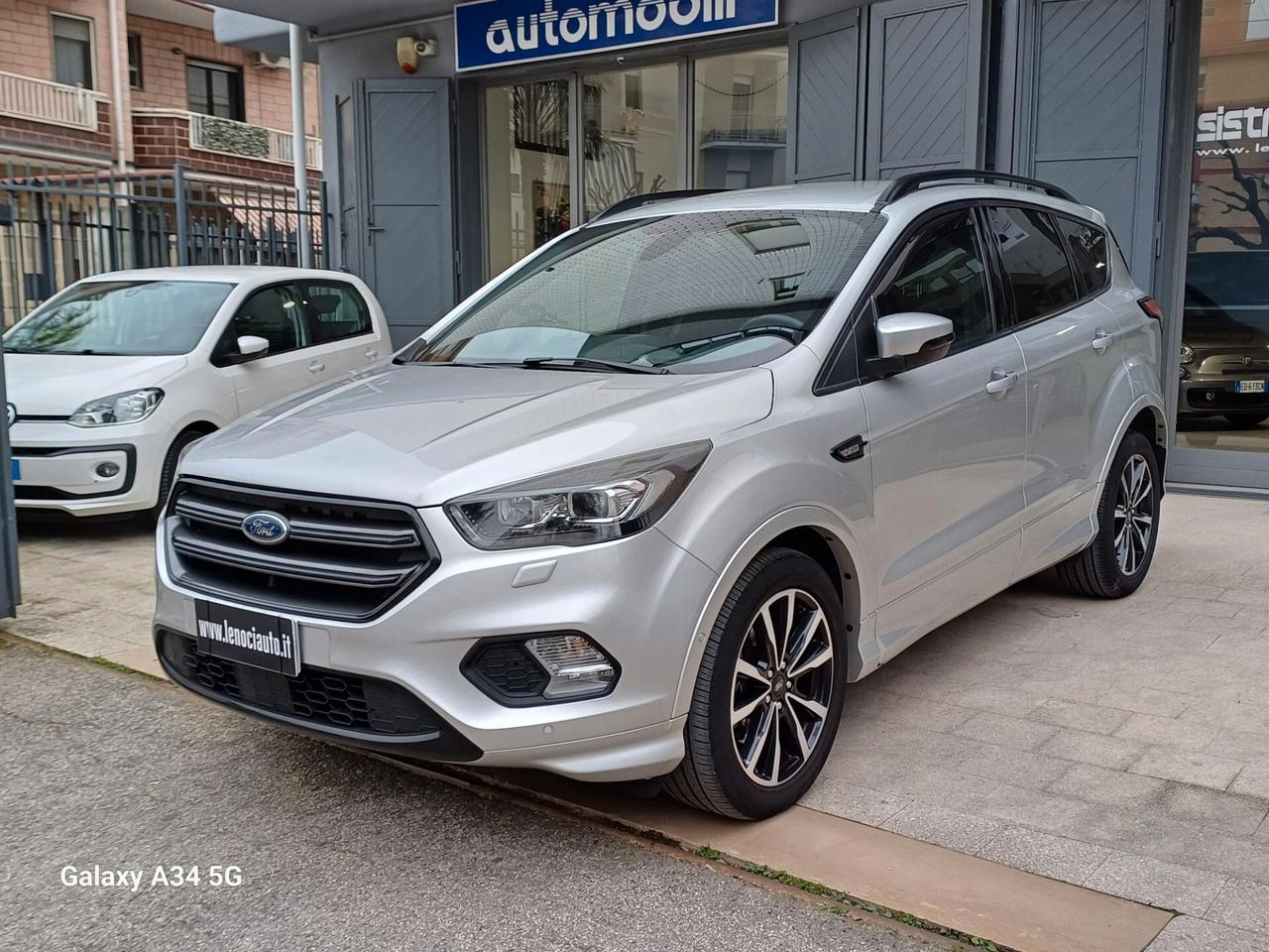 Ford Kuga 2.0 TDCI 120 CV S&S 2WD Powershift ST-Line