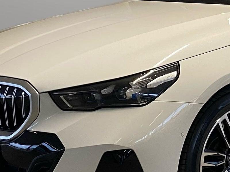 BMW Serie 5 520d sDrive M Sport Gancio Harman Kardon Camera