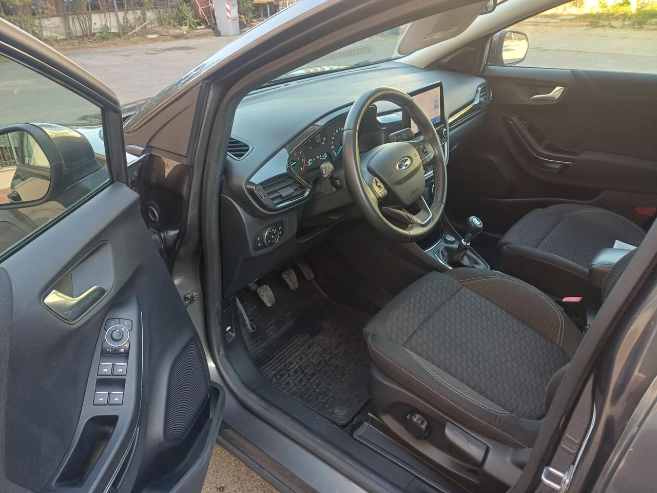 Ford Puma 1.0 EcoBoost Hybrid 125 CV S&S Titanium