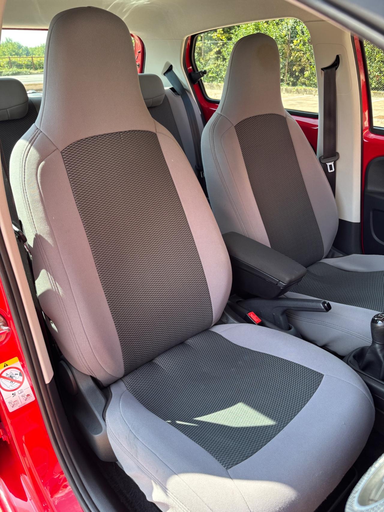 Volkswagen up! 1.0 75 CV 5p. high