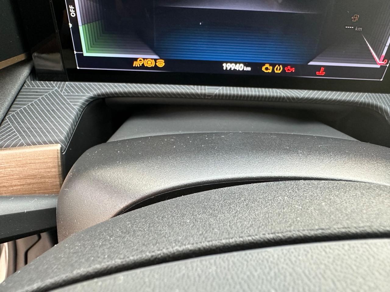 Lancia Ypsilon Hybrid e-DCT LX