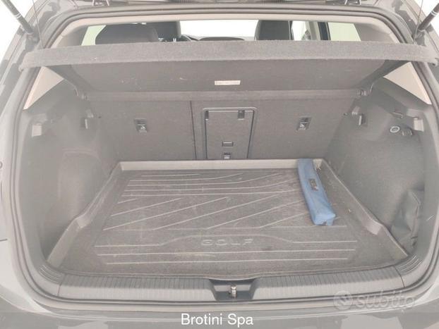 Volkswagen Golf 1.5 TGI DSG Life