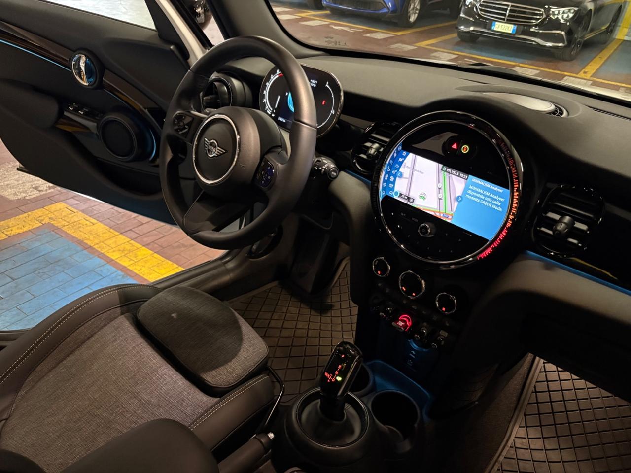 Mini 1.5 Cooper Essential 5 porte