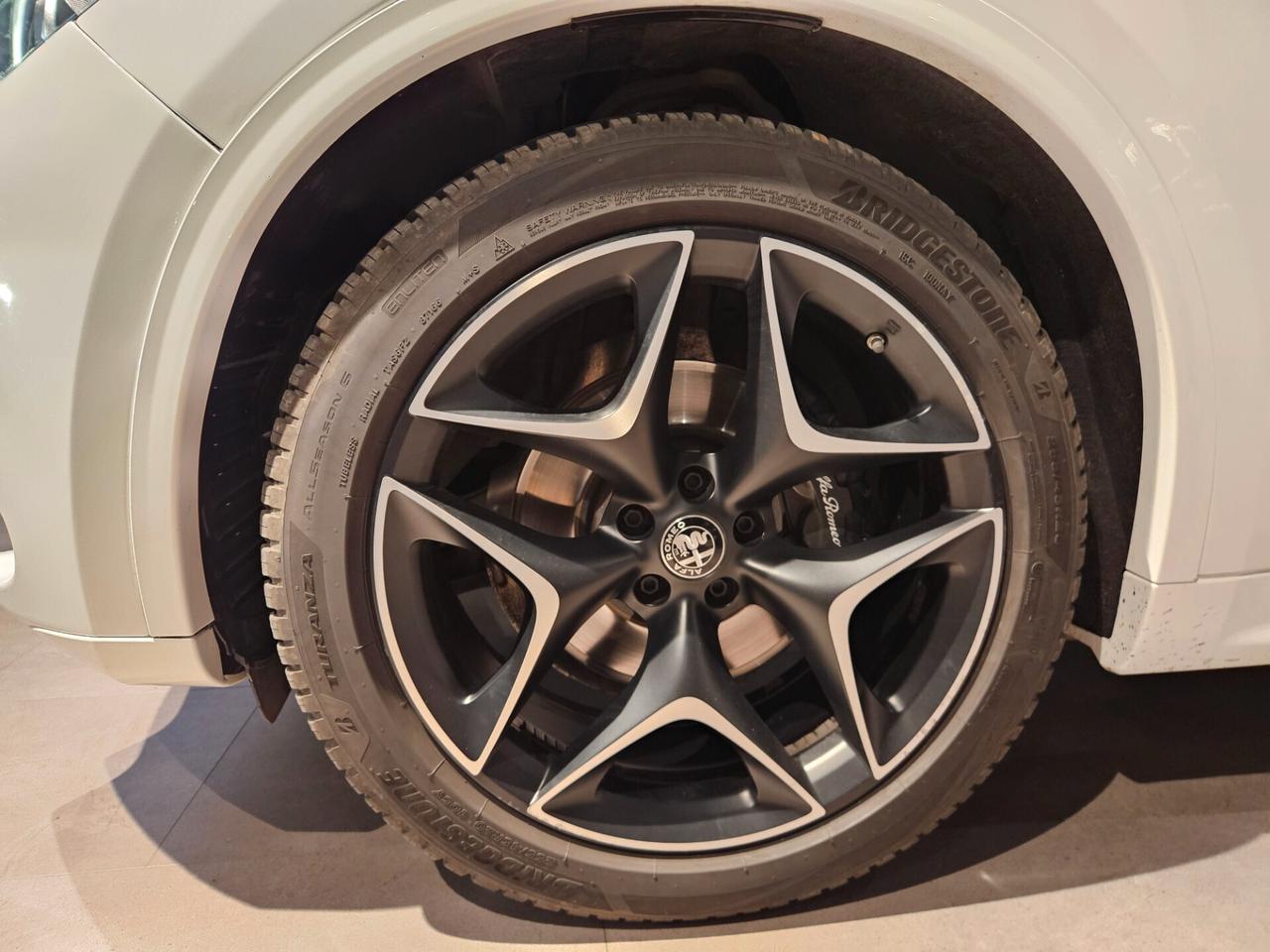 Alfa Romeo Stelvio 2.2d 210 CV AT8 Q4 Veloce IVA ESPOSTA
