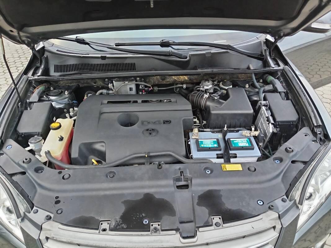 Toyota Rav4 2.2 d-4d Exclusive 150cv dpf