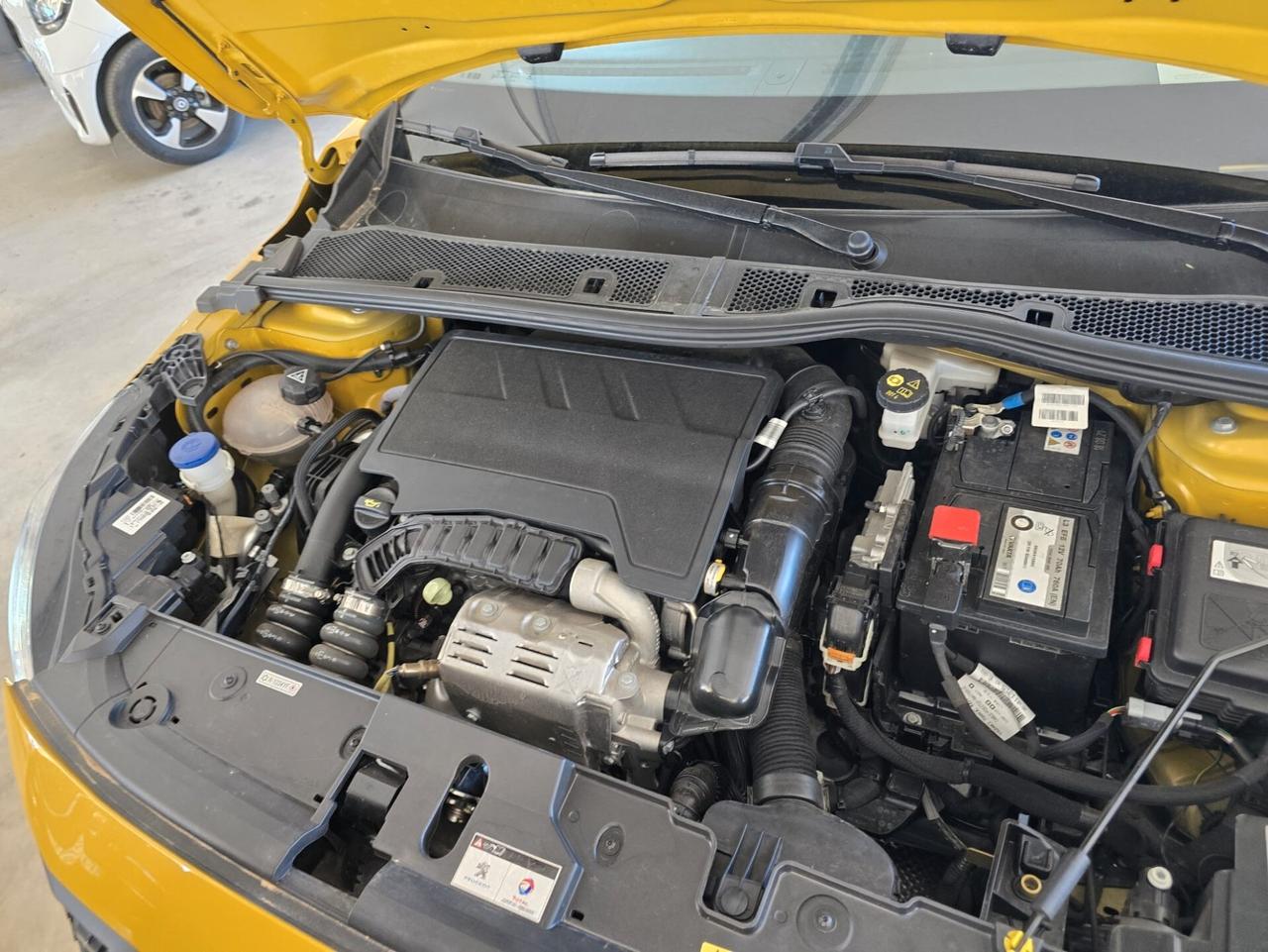 Peugeot 208 PureTech 100 S&S GT - PARI AL NUOVO -