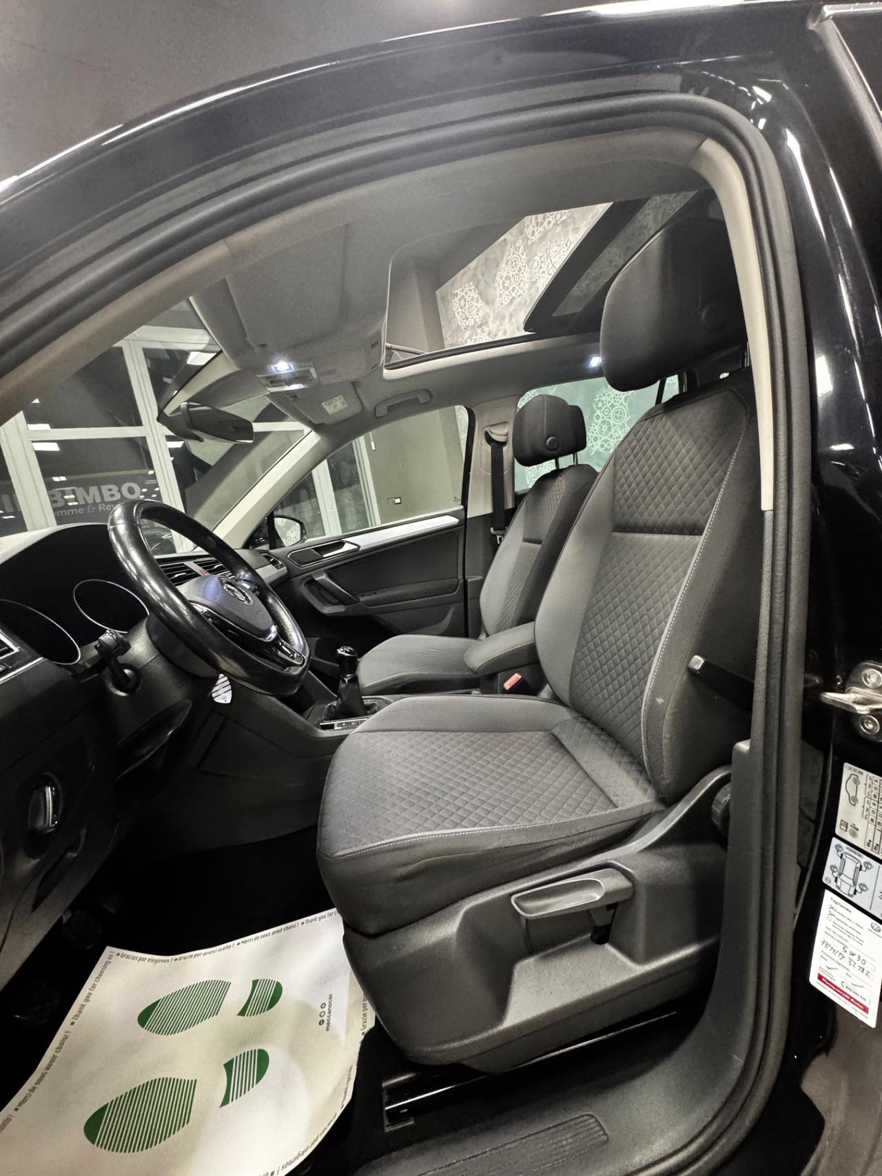VOLKSWAGEN TIGUAN 2018 1.6 TDI TETTO APRIBILE