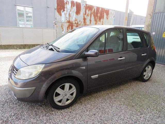 RENAULT Scenic 1.5 dCi/100CV Confort Dynamique