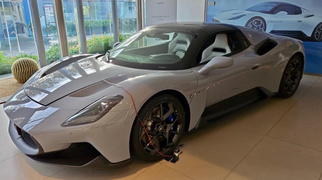 Maserati MC20 Cielo - con iva prezzo top eu !