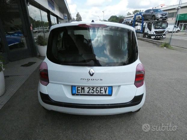 RENAULT Modus 1.2 16V Wave
