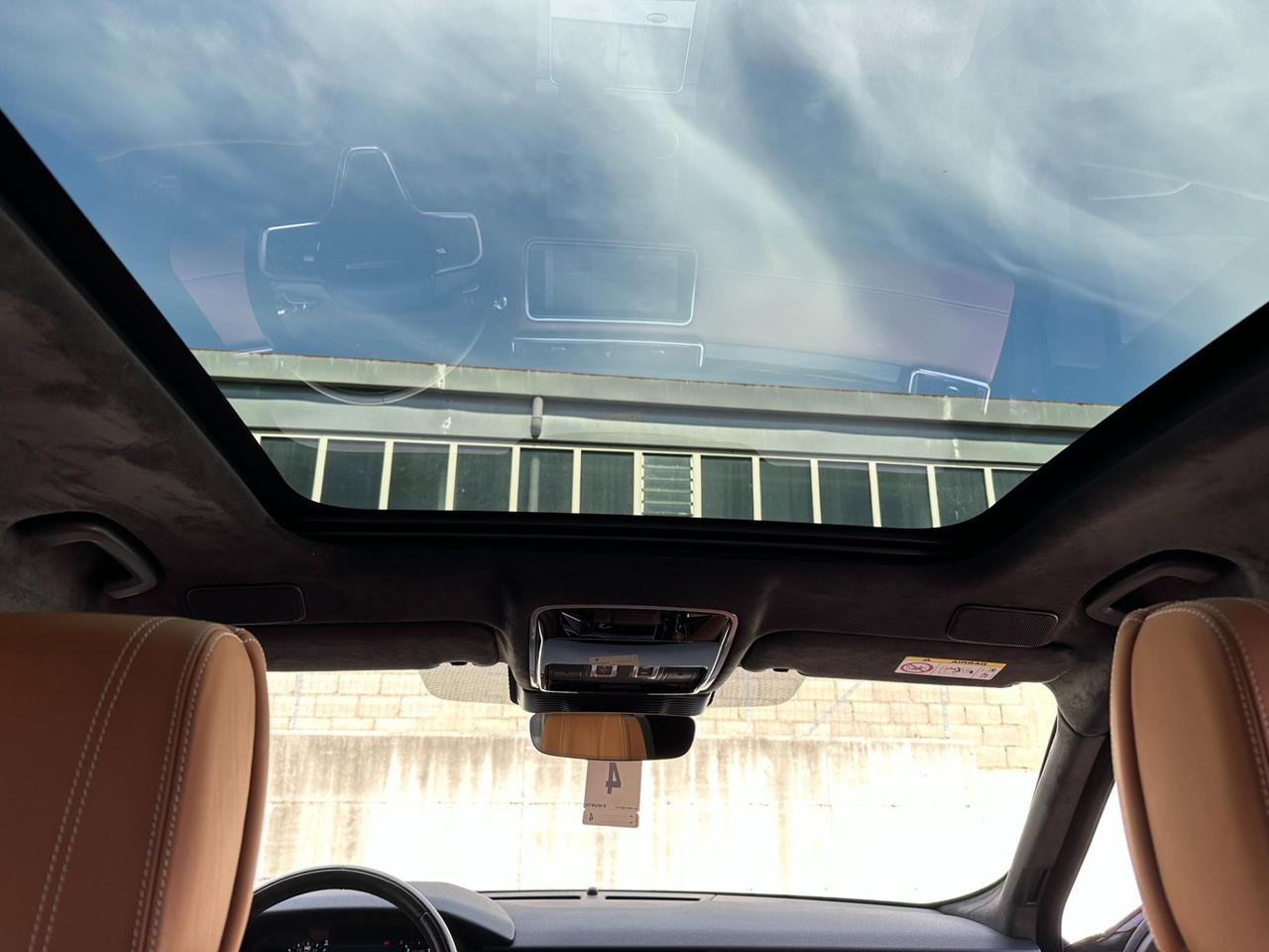 Land Rover Range Rover Velar 3.0d i6 mhev R-Dynamic HSE 4wd 300cv auto