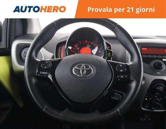 TOYOTA Aygo 1.0 VVT-i 69 CV 5 porte x-cool