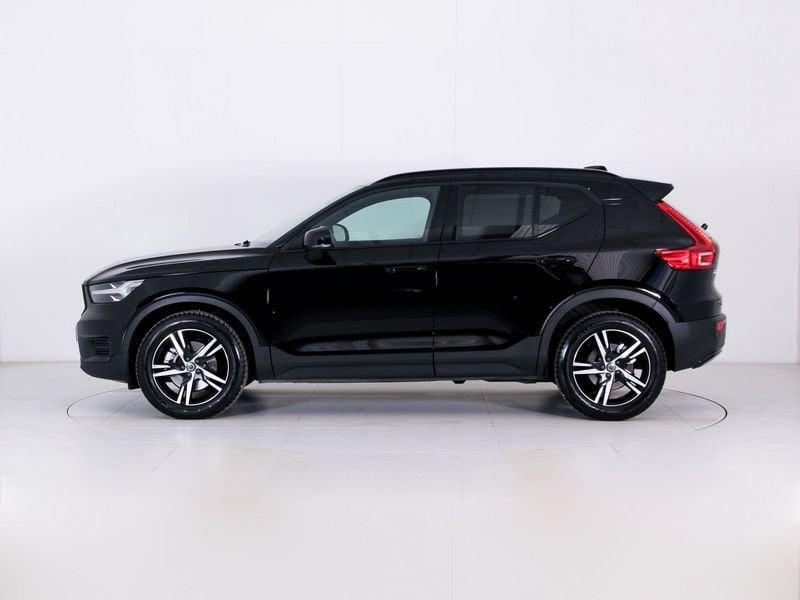 Volvo XC40 XC40 B4 197CV AWD AUT R DESIGN