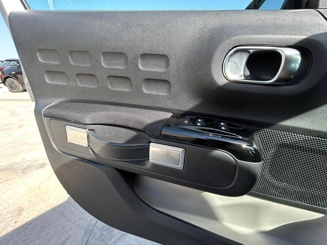 Citroen C3 1.2 puretech C-Series s&s 110cv