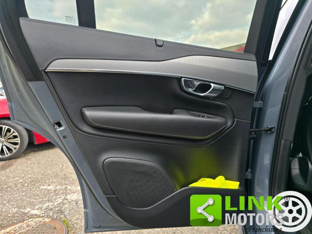 VOLVO XC90 2.0 B5 MHEV AWD Automatic 7 Seat R Design